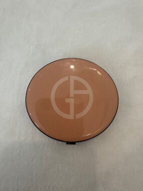 Brand New Never Used Georgio Armani Luminous Silk Glow Fusion Powder 5.5